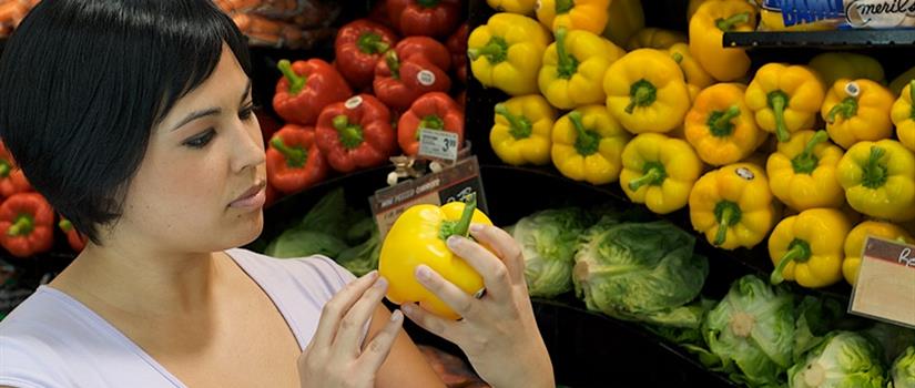 Women shopping for healthy vegetables Women shopping for healthy vegetables